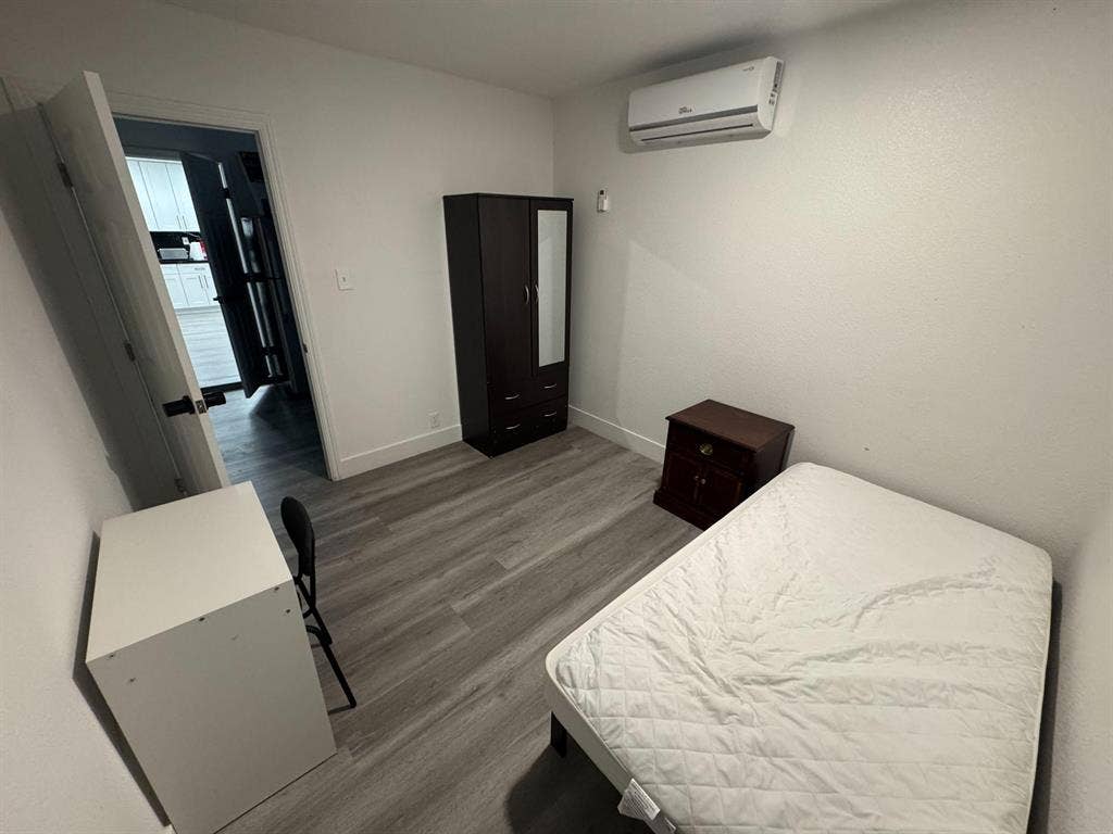7 BR in Las Vegas