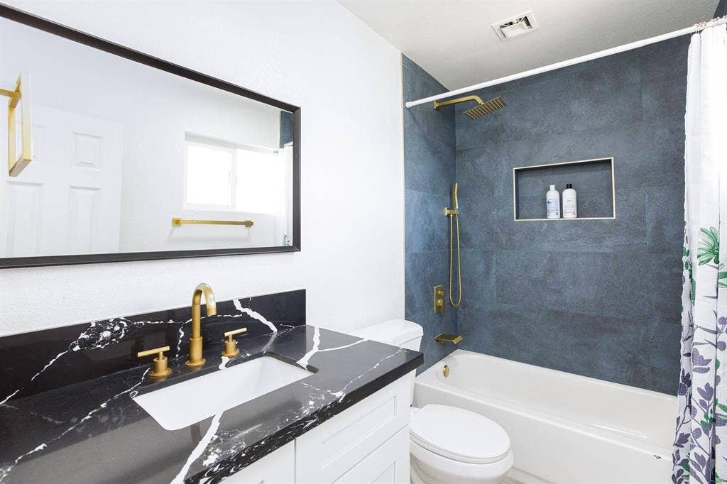 7 BR in Las Vegas