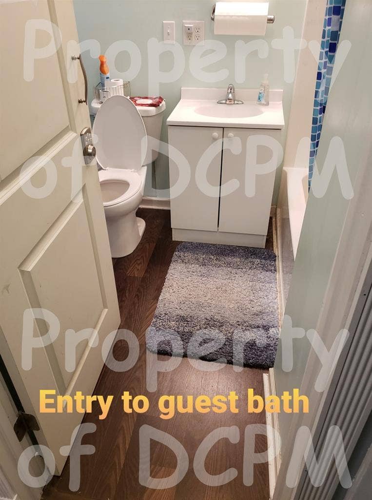 (Beach) Queen Room - Furnished