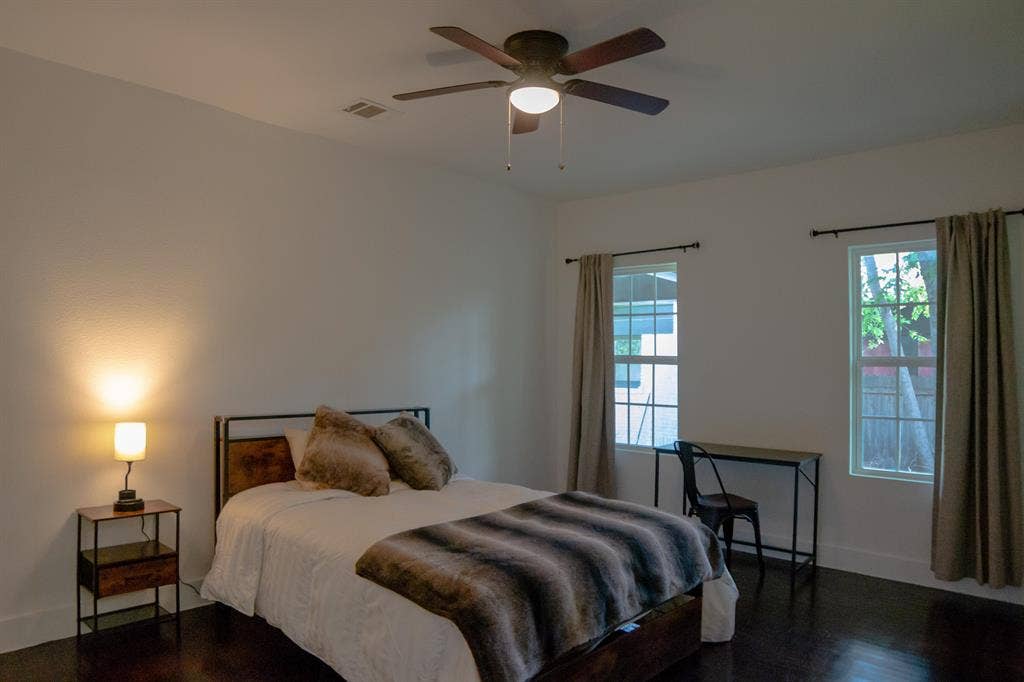 8 BR in Fort Worth