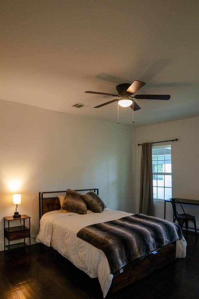 8 BR in Fort Worth