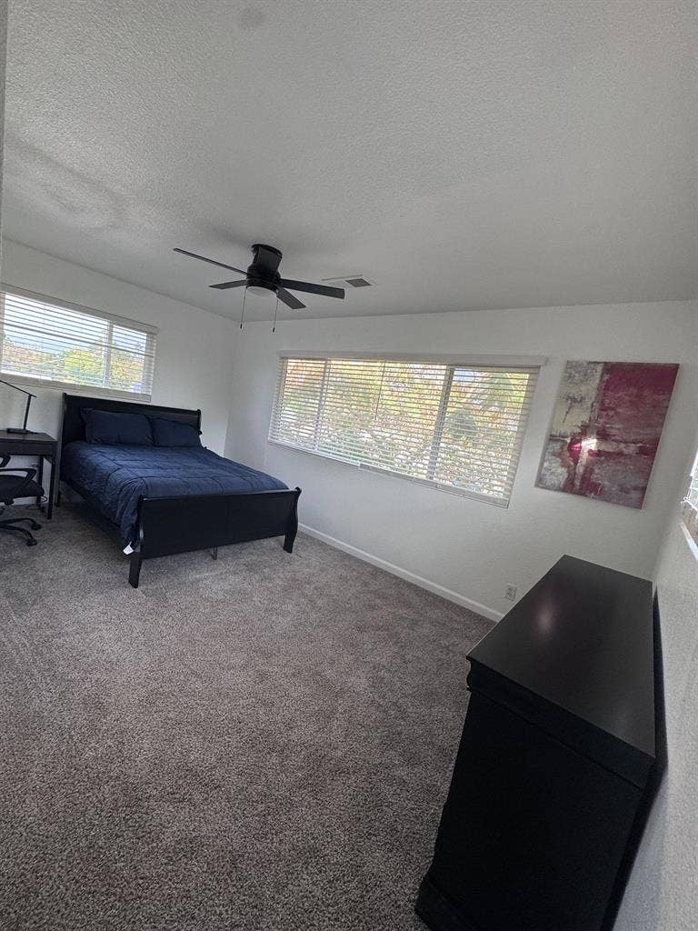 9 BR in Sacramento
