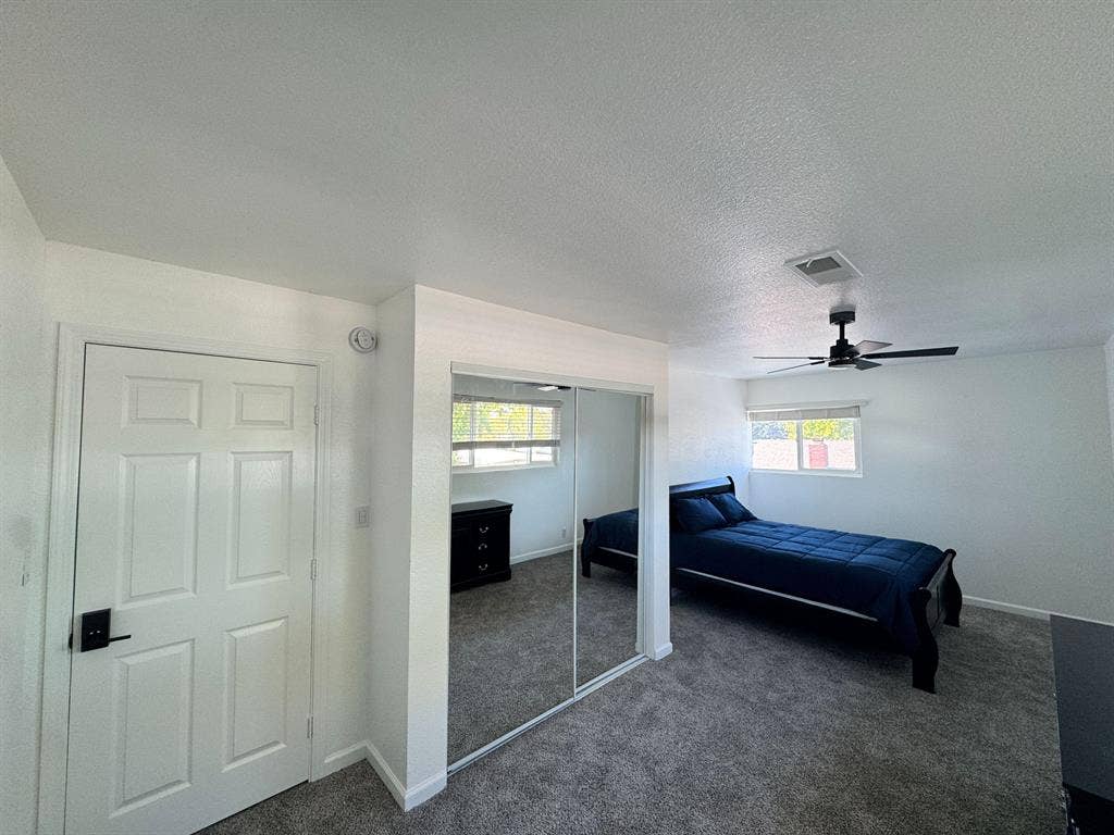 9 BR in Sacramento