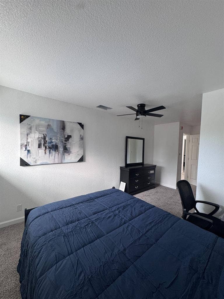 9 BR in Sacramento