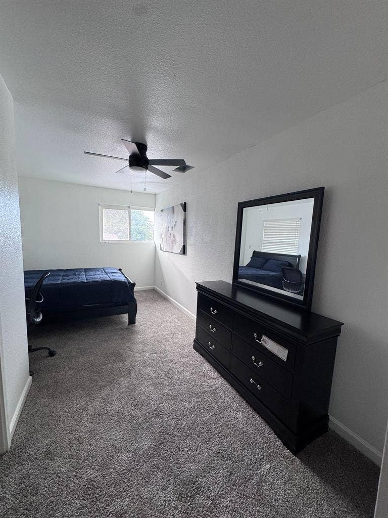 9 BR in Sacramento