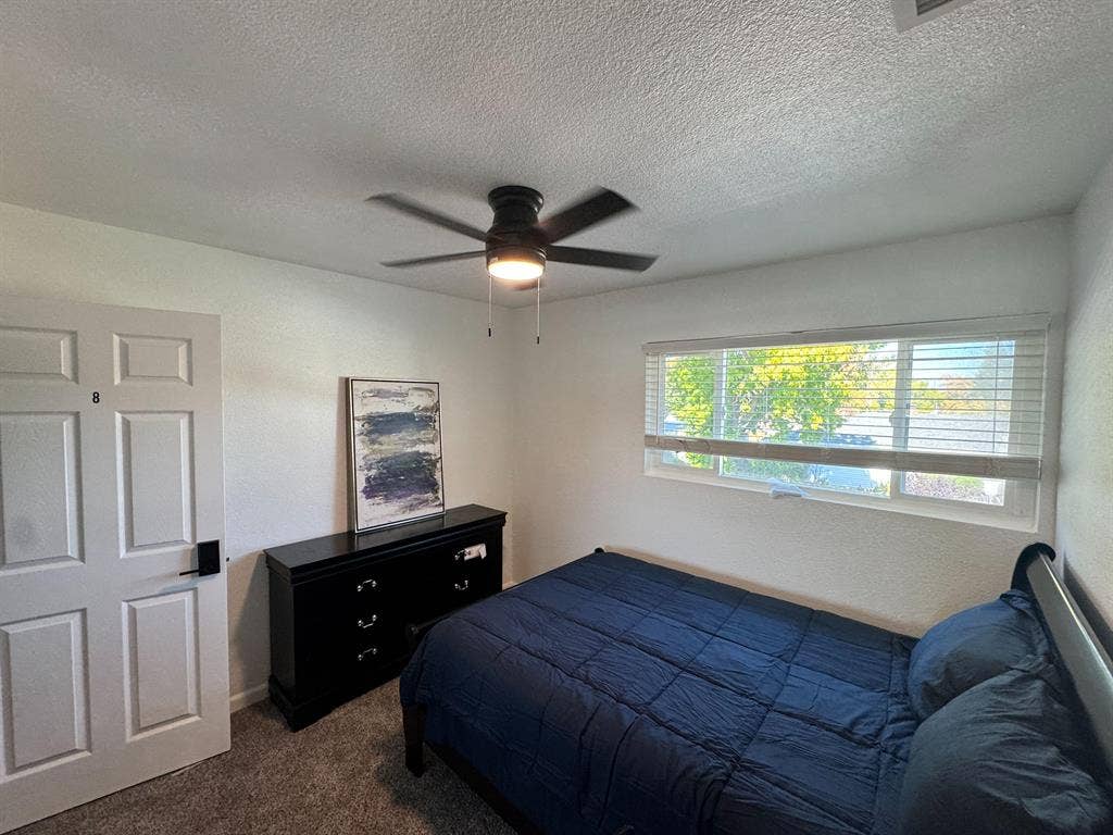 9 BR in Sacramento
