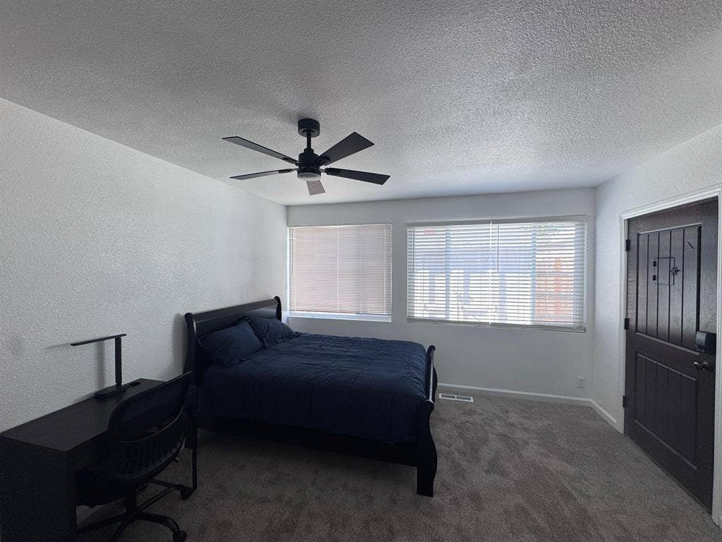 9 BR in Sacramento