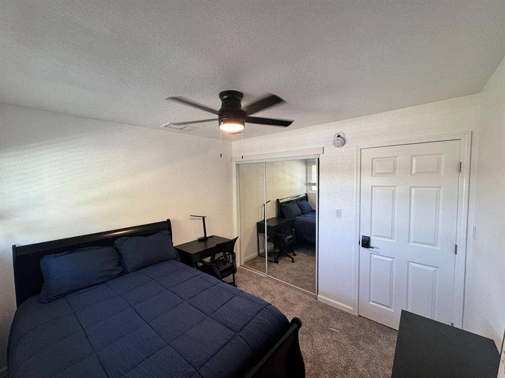 9 BR in Sacramento