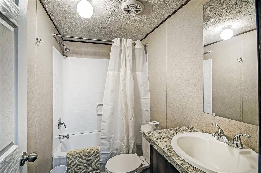 6 BR in Florence