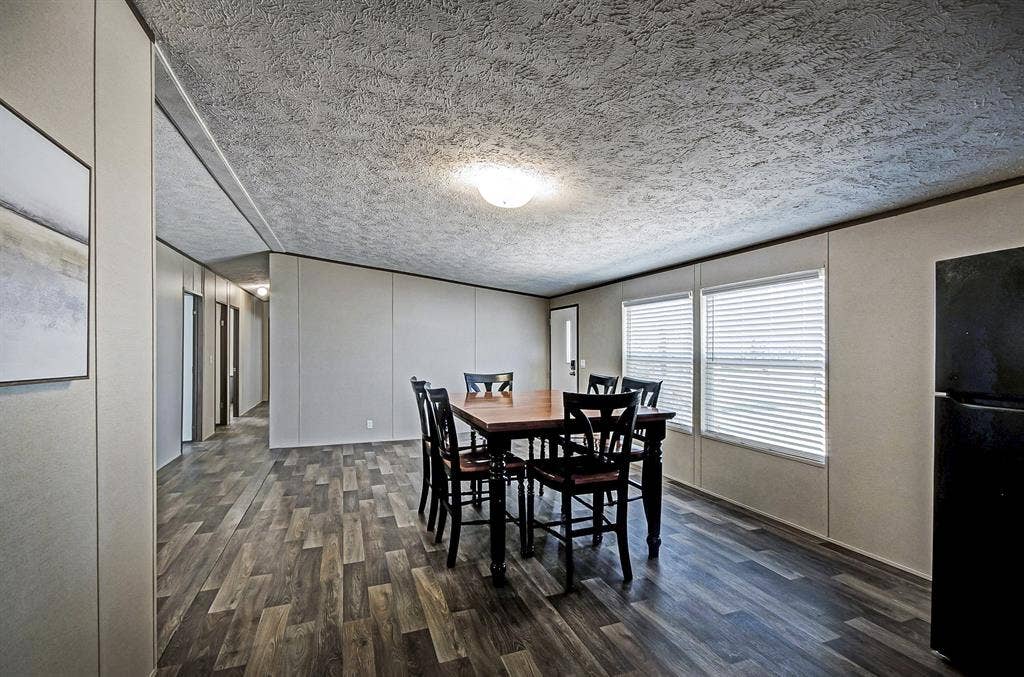 6 BR in Florence