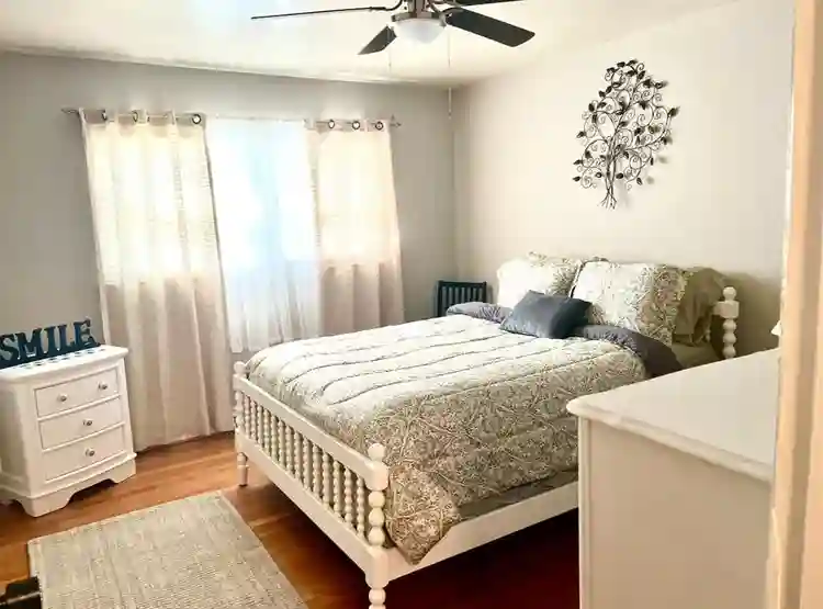 4 BR in Charlotte
