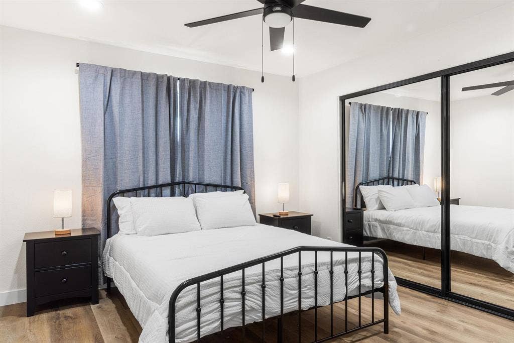 8 BR in Cathedral City