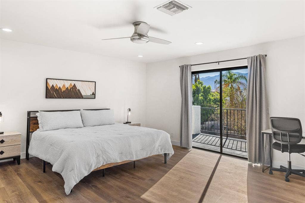 8 BR in Cathedral City