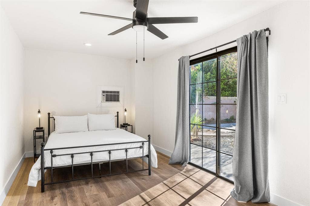 8 BR in Cathedral City