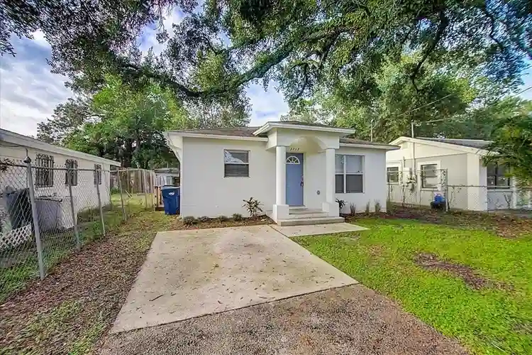 6 BR in Tampa