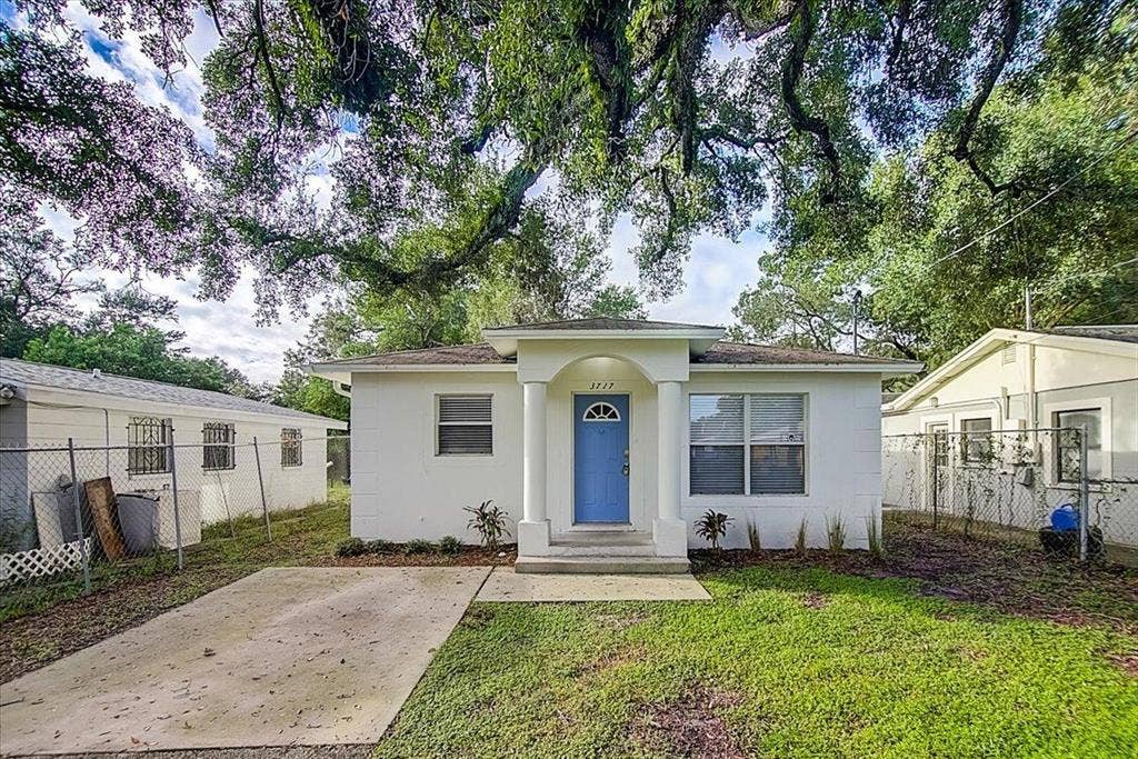 6 BR in Tampa