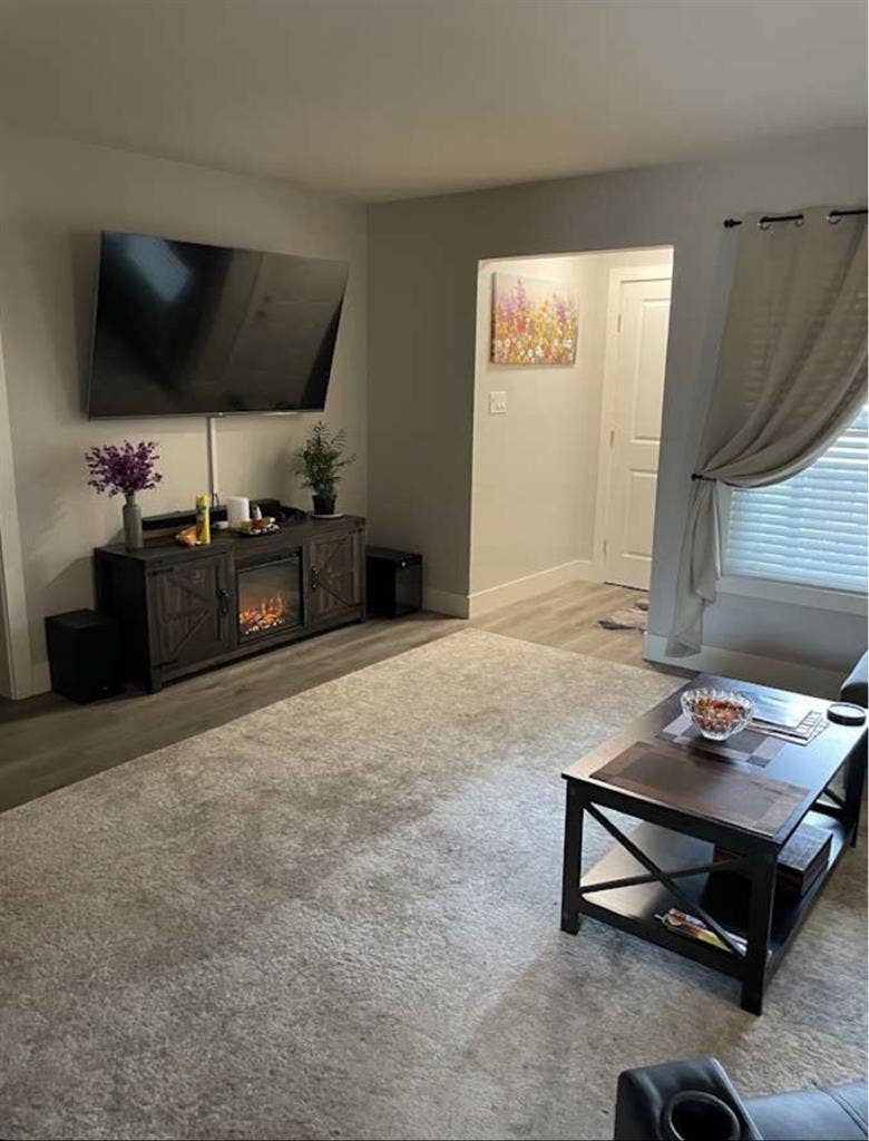 Room for Rent in 3 BR Home