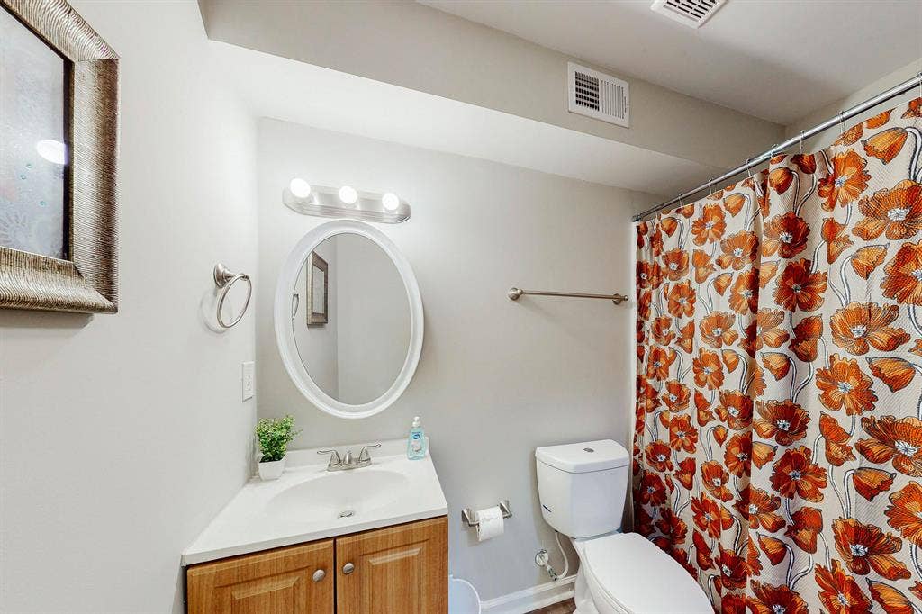 8 BR in Decatur