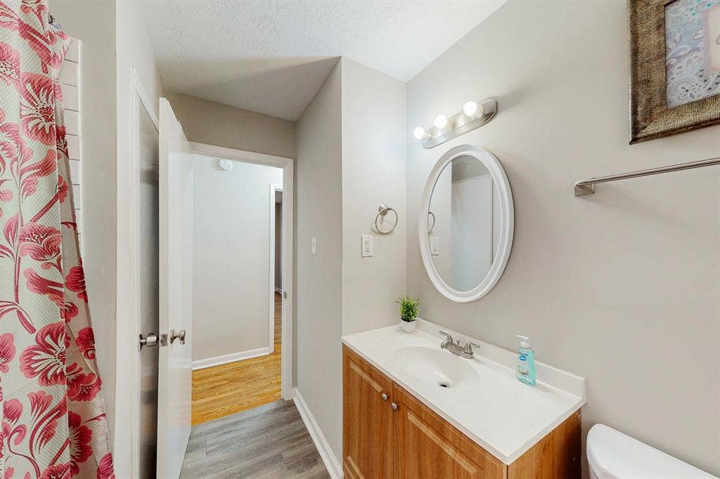 8 BR in Decatur