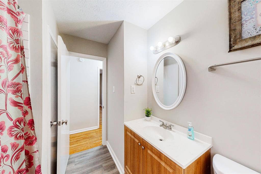 8 BR in Decatur