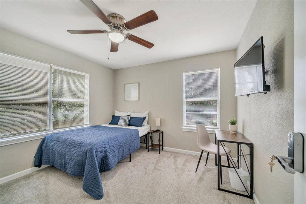 9 BR in Texas City