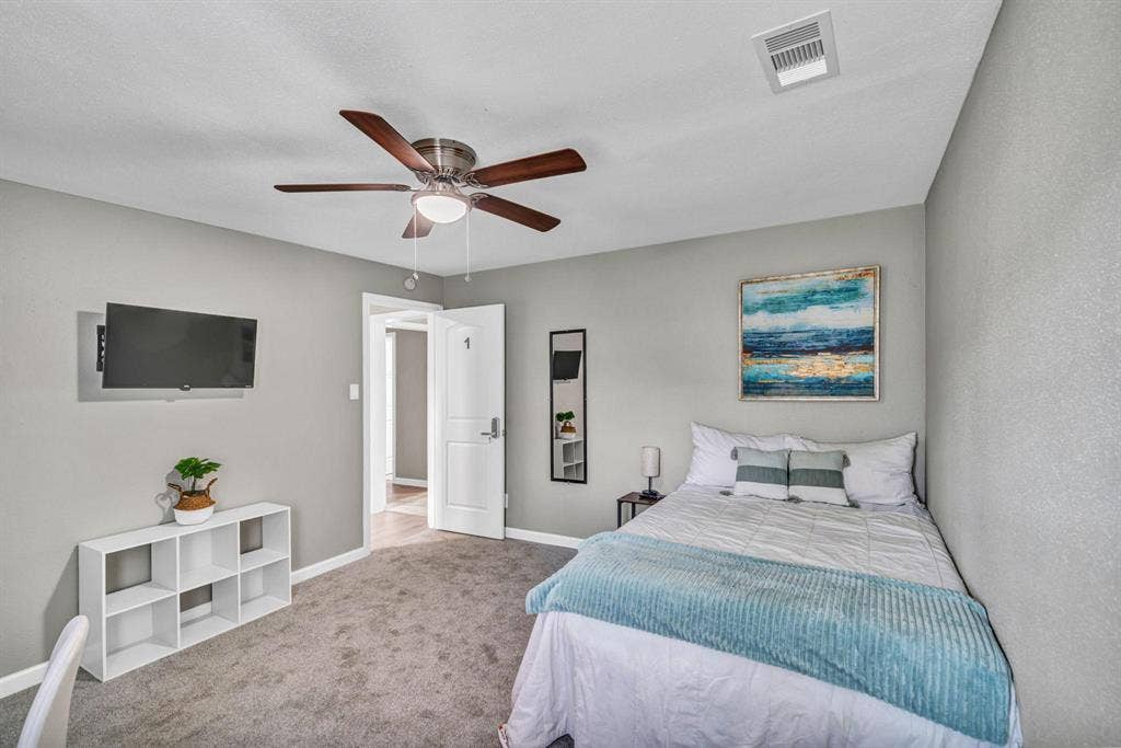 9 BR in Texas City