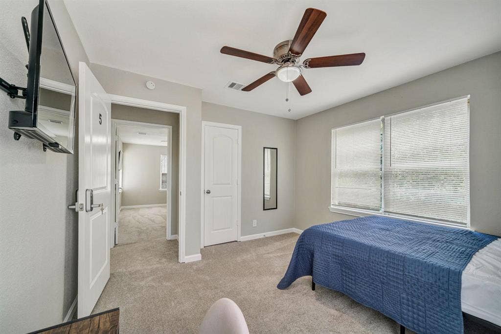 9 BR in Texas City