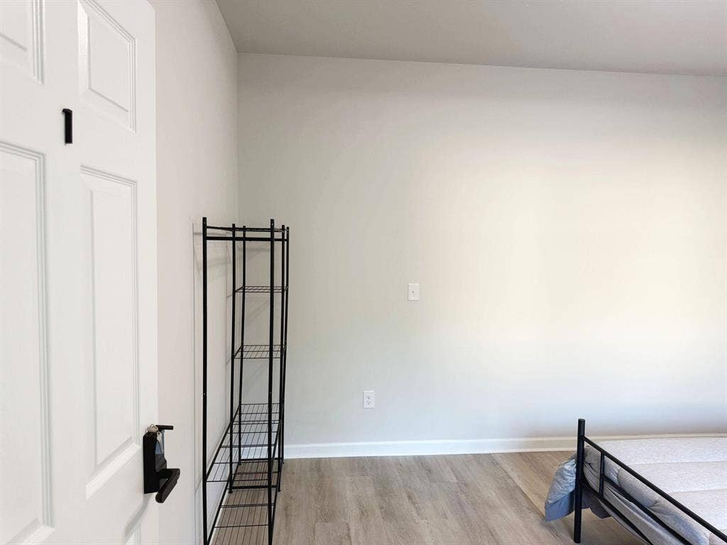 6 BR in Covington