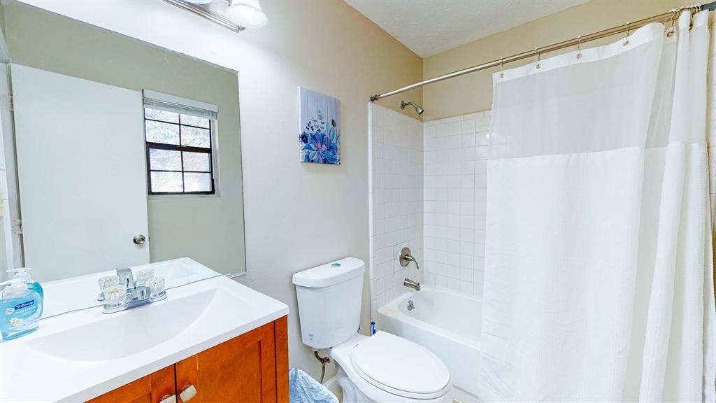 9 BR in Lithonia