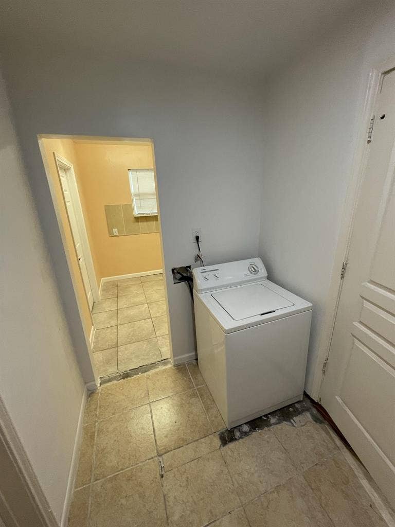 6 BR in Houston