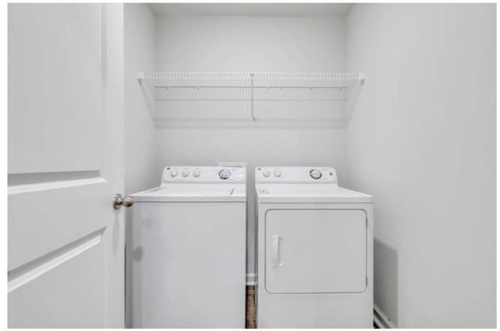 2 bedrooms available.