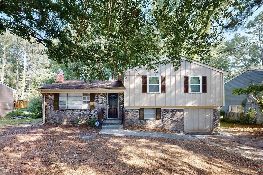 7 BR in College Park