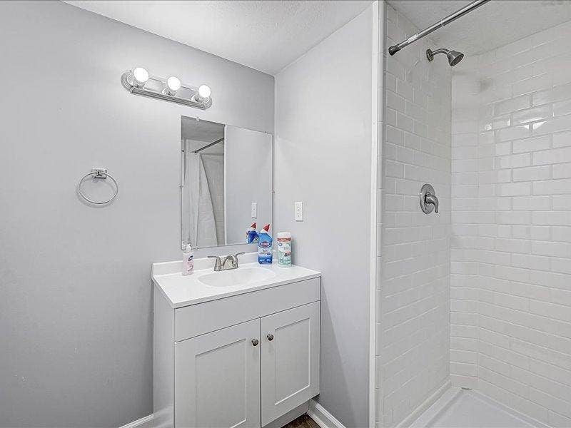 8 BR in Jacksonville