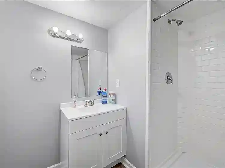 8 BR in Jacksonville