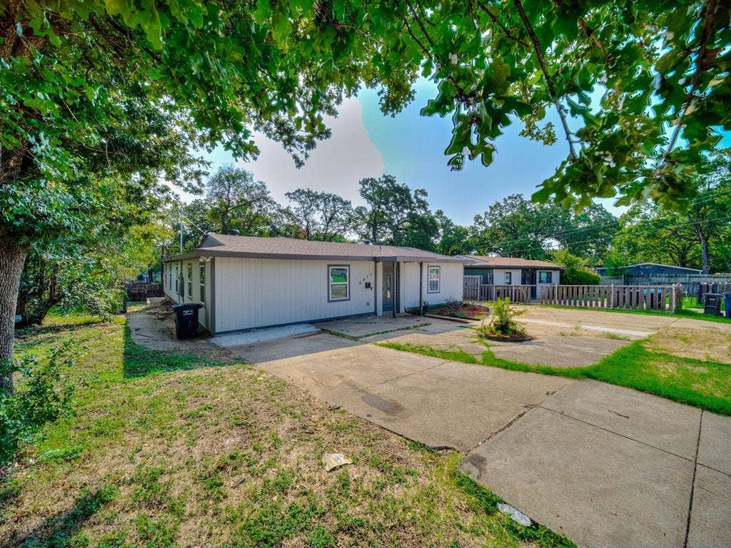 10 BR in Fort Worth