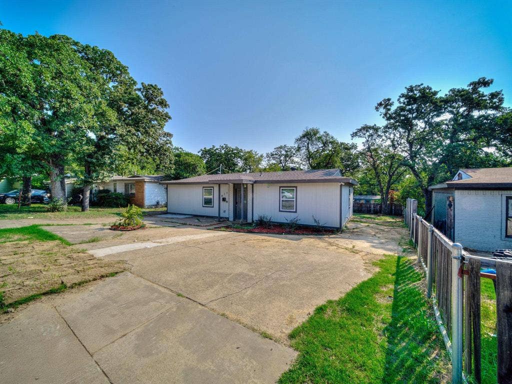 10 BR in Fort Worth