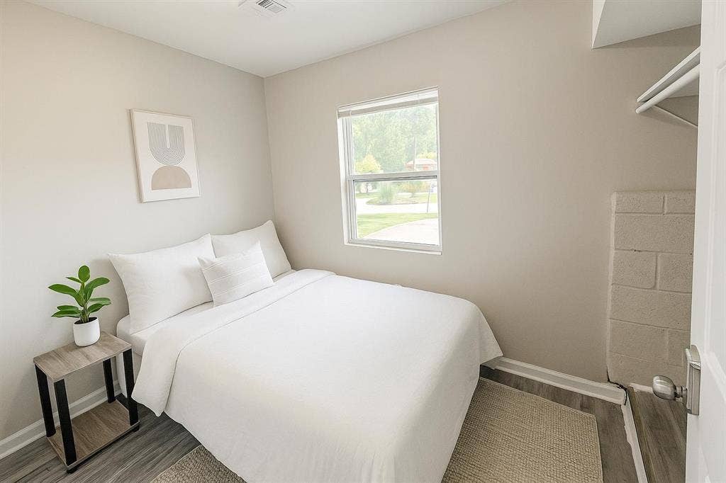 8 BR in Atlanta