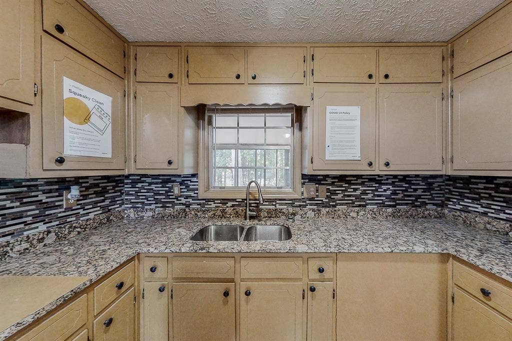10 BR in Jonesboro