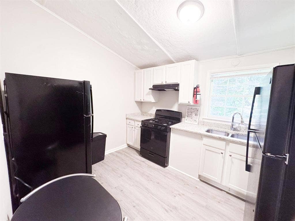 6 BR in Decatur