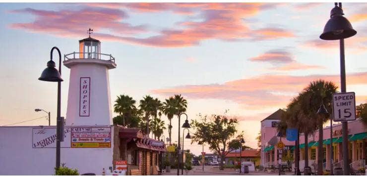 6 BR in Tarpon Springs