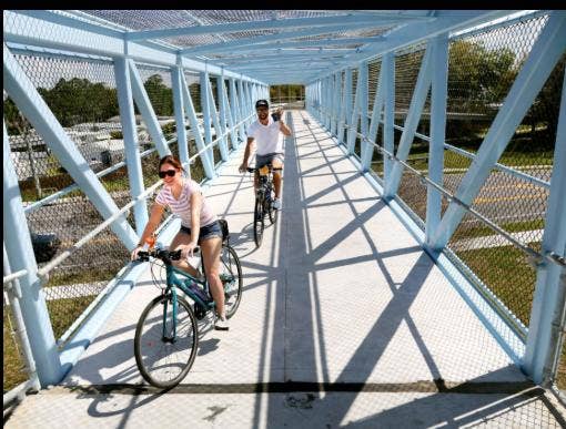 6 BR in Tarpon Springs