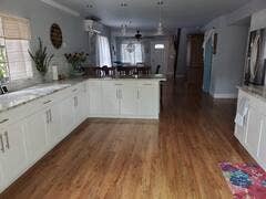 6 BR in Tarpon Springs