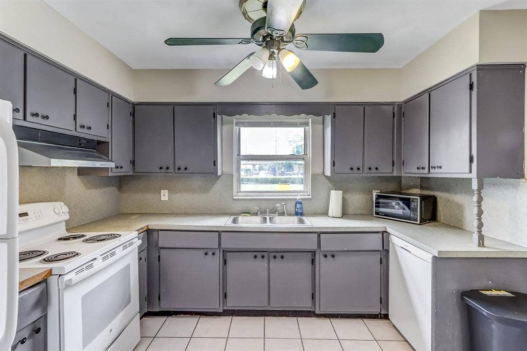 9 BR in Jacksonville