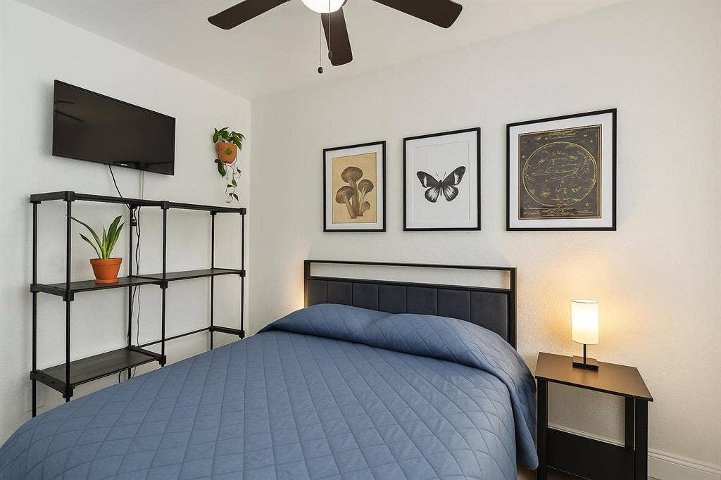 9 BR in St. Petersburg