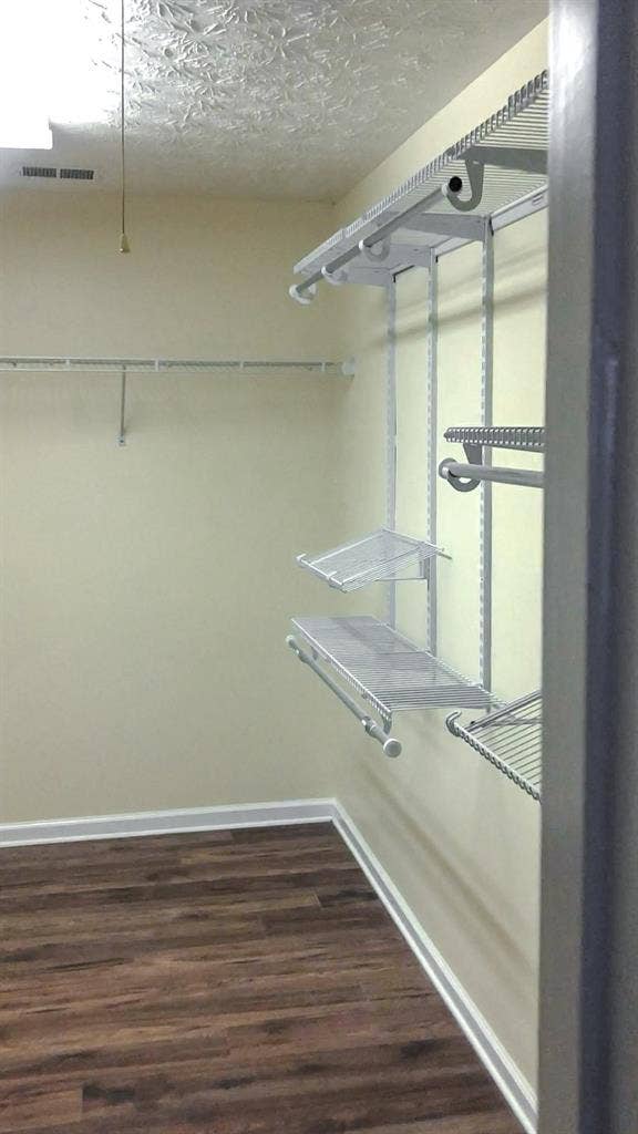 8 BR in Conley