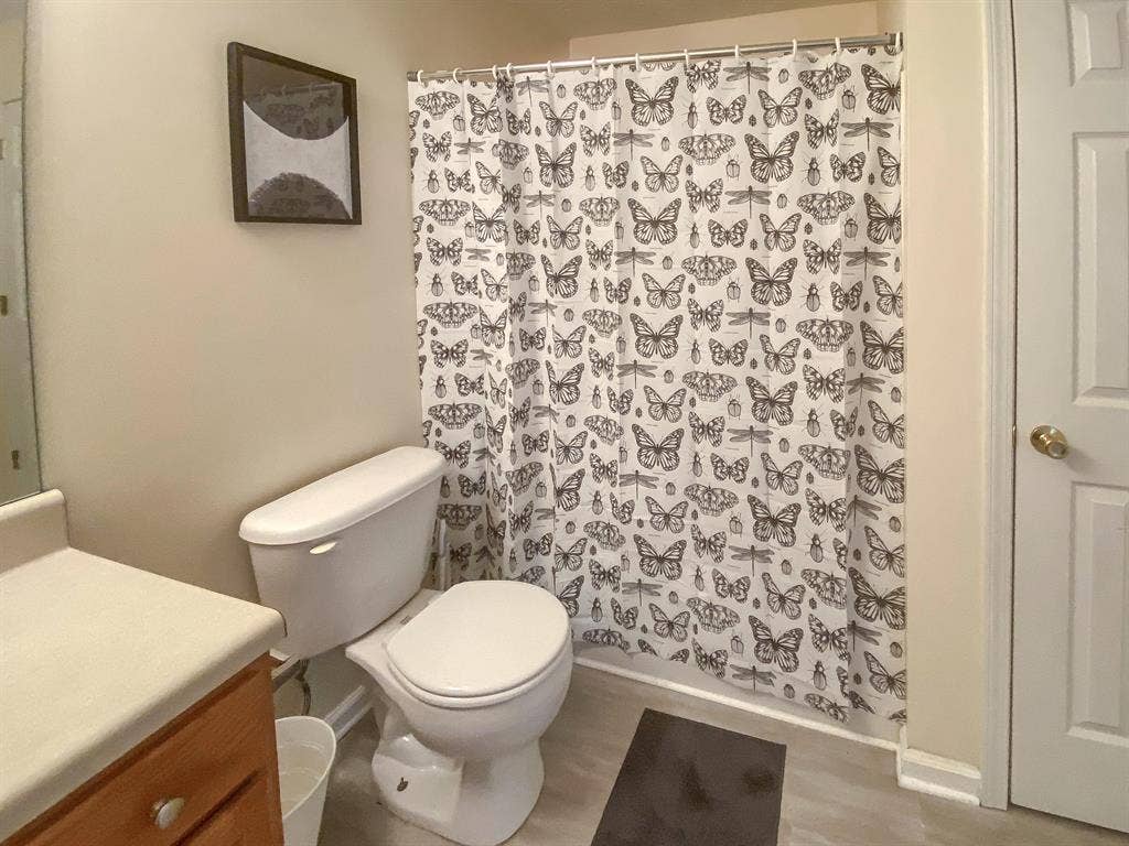 8 BR in Conley