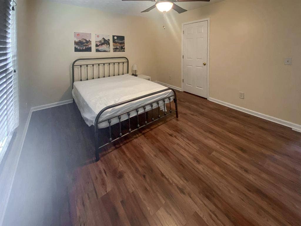 8 BR in Conley