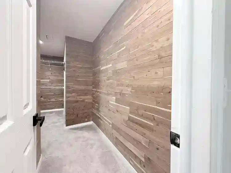 6 BR in Jacksonville