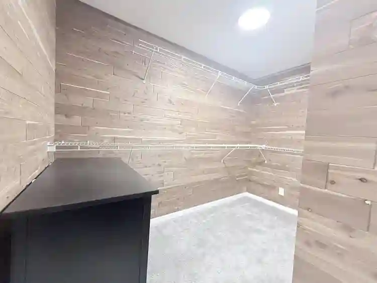 6 BR in Jacksonville