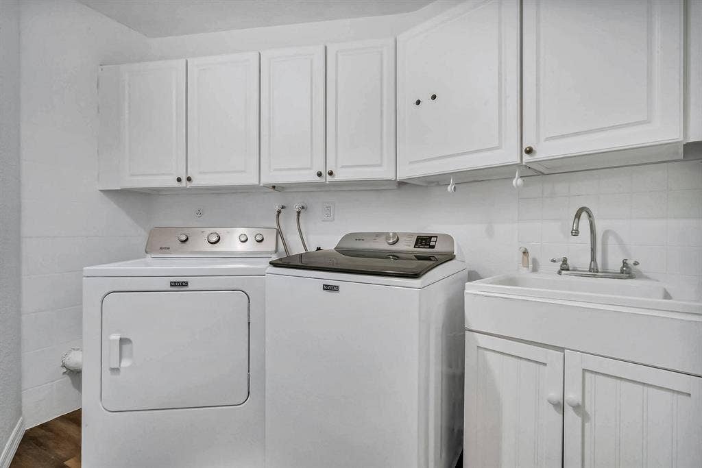 8 BR in Deltona